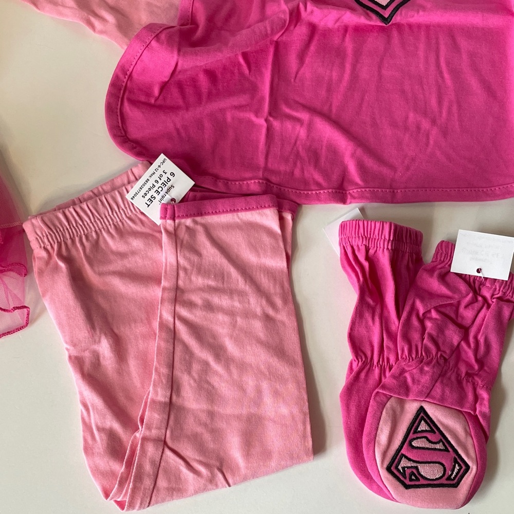 DC Supergirl Baby Costume in Pink Size 6-12 months Halloween Costume  NWT - Picture 6 of 7